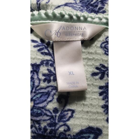 Adonna Sleepwear XL Bathrobe Nightgown Pockets Snaps Grandma Core - Picture 4 of 5